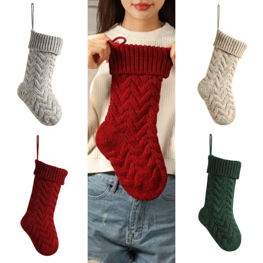 Calzini natalizi lavorati a ma - Christmas Stocking Hanging recensione e prezzo