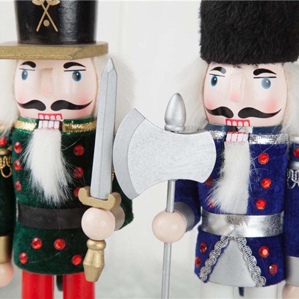 Schiaccianoci in Legno Dipinto - Nutcracker Figurine recensione e prezzo